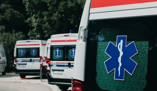 绥化救护车转运病人过路高速收费吗？